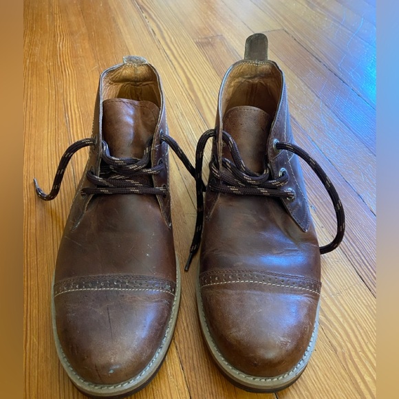 High end, artisan constructed, handmade leather Chukka boots. - Picture 7 of 9